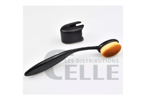 Brosse à fond teint
